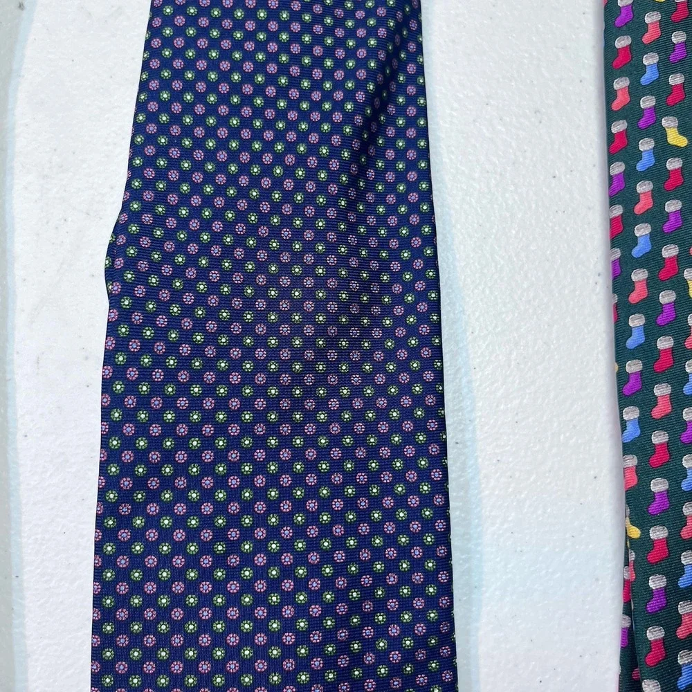 Brooks‎ Brothers Makers Ties Silk Made In USA EUC
